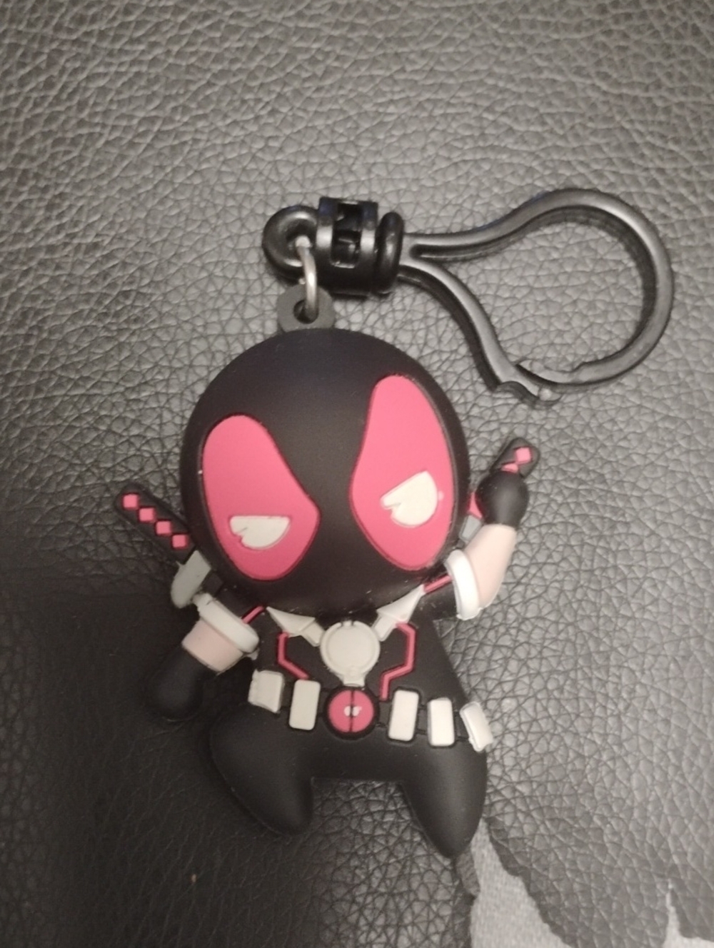 MARVEL DEADPOOL 3D FIGURAL KEYRING NRMINT CONDITION